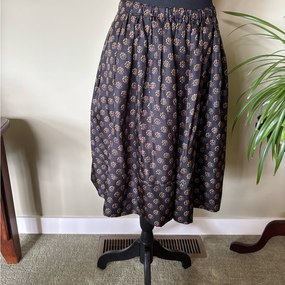 Silk Black and Gold Flower Patterned Skirt